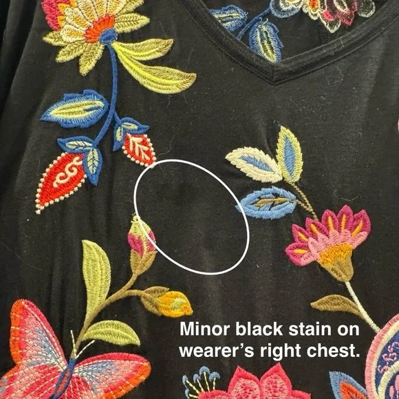 Johnny Was Gracey Trapunto Embroidered Floral Butterfly Short Sleeve T-Shirt - Picture 4 of 7